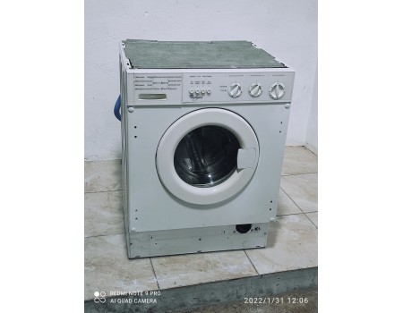 WHIRLPOOL AWM 027WS-а896 Стиральная машина Встраиваемая 5 кг 1000 об/мин 60*60 б/у 