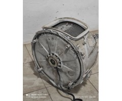 Бак от стиральной машини ELECTROLUX в збори-k53