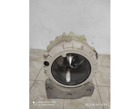 Бак от стиральной машины  HOTPOINT в сборе-k56 б/у