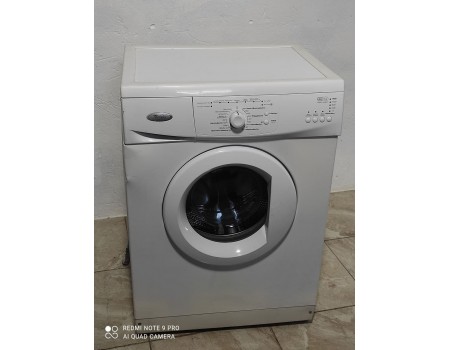 WHIRLPOOL AWO 8420-а728 Стиральная машинка на 5 кг 1400 об/мин 60*53 б/у гарантия 3 мес