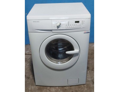 ELECTROLUX EWF 1425-а715 Стиральная машина до 5 кг 1400 об/мин 60*54 б/у Гарантия 6 мес