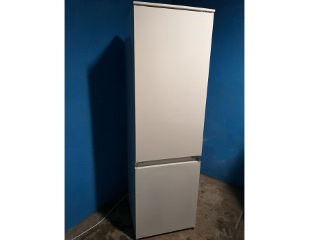 ELECTROLUX ERN 29601-d428 Встраиваемый холодильник двухкамерный 290 L 177*54 б/у Гарантия 6 мес 