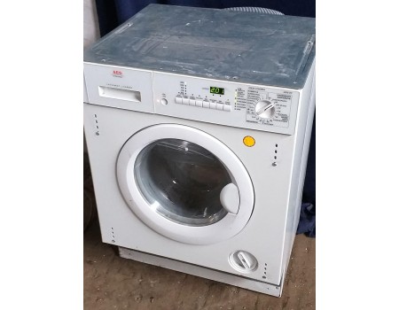AEG LAVAMAT TURBO L14710 VIT-a19119 Встраиваемая Стирально-сушильная машина Стирка до 5 кг Сушка до 2,5 кг  1400 об/мин 60*54 б/у