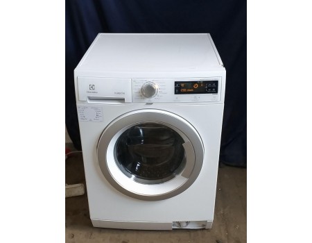 ELECTROLUX EWF1687HDW-a116 Стиральная машина до 8 кг 1600 б/мин А+++ ИНВЕРТОР ФУНКЦИЯ ПАР б/у Гарантия 6 мес