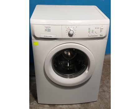 ELECTROLUX EWP 86100W-a424 Стиральная машина до 6 кг 800 об/мин 60*50 б/у Гарантия 6 мес 